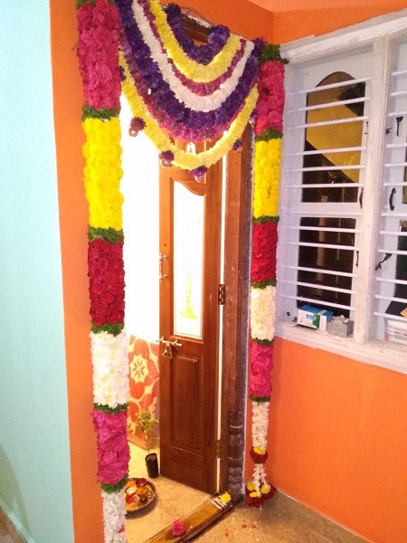 Pooja Flowers - Thomalai Full Door Set