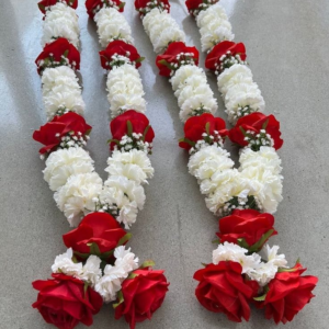 Red Rose and White Carnation Garland - GetFlowersDaily
